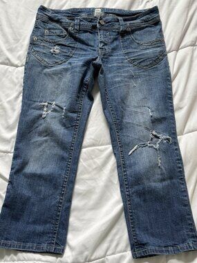 Womens Size 11/12 Crop CroppedJeans Blue‎ Denim Vintage Y2K 2000s 90s Distressed